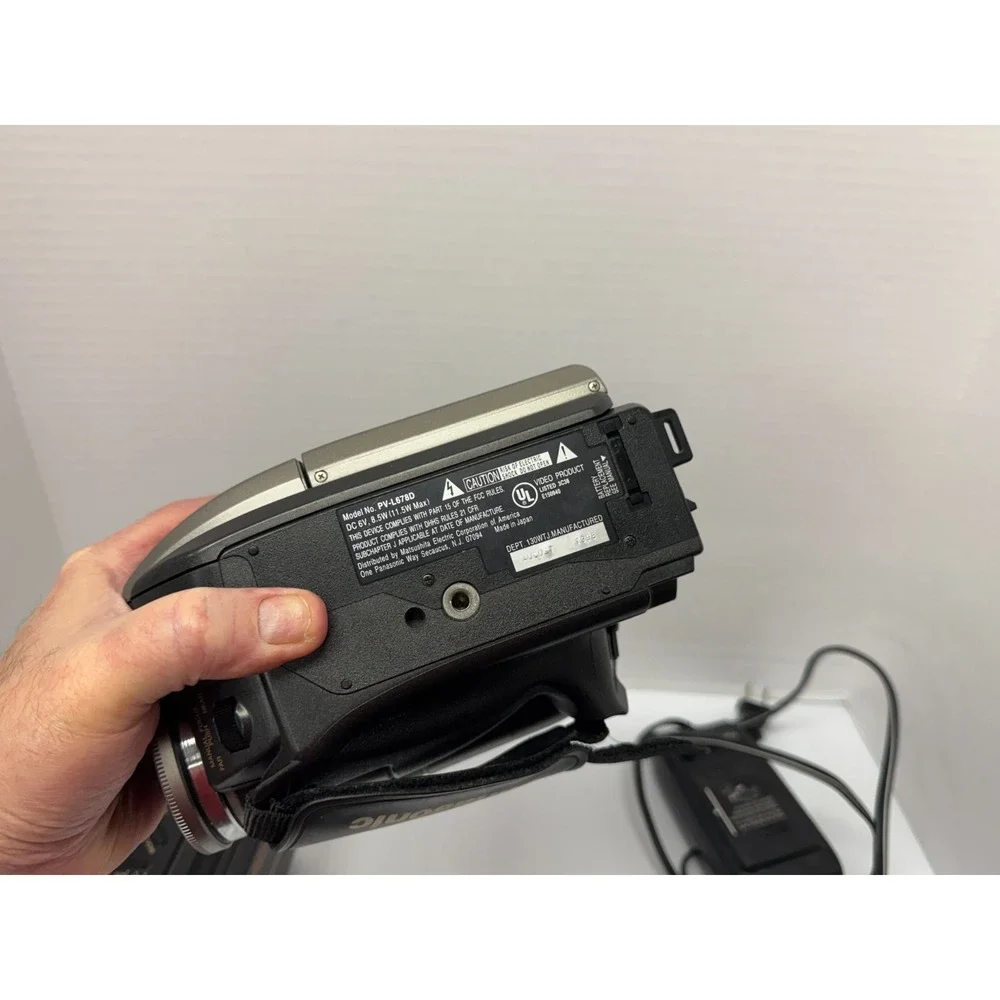 Panasonic Video Camera PV-L558D & PV-L678D UNTESTED PARTS ONLY UNITS